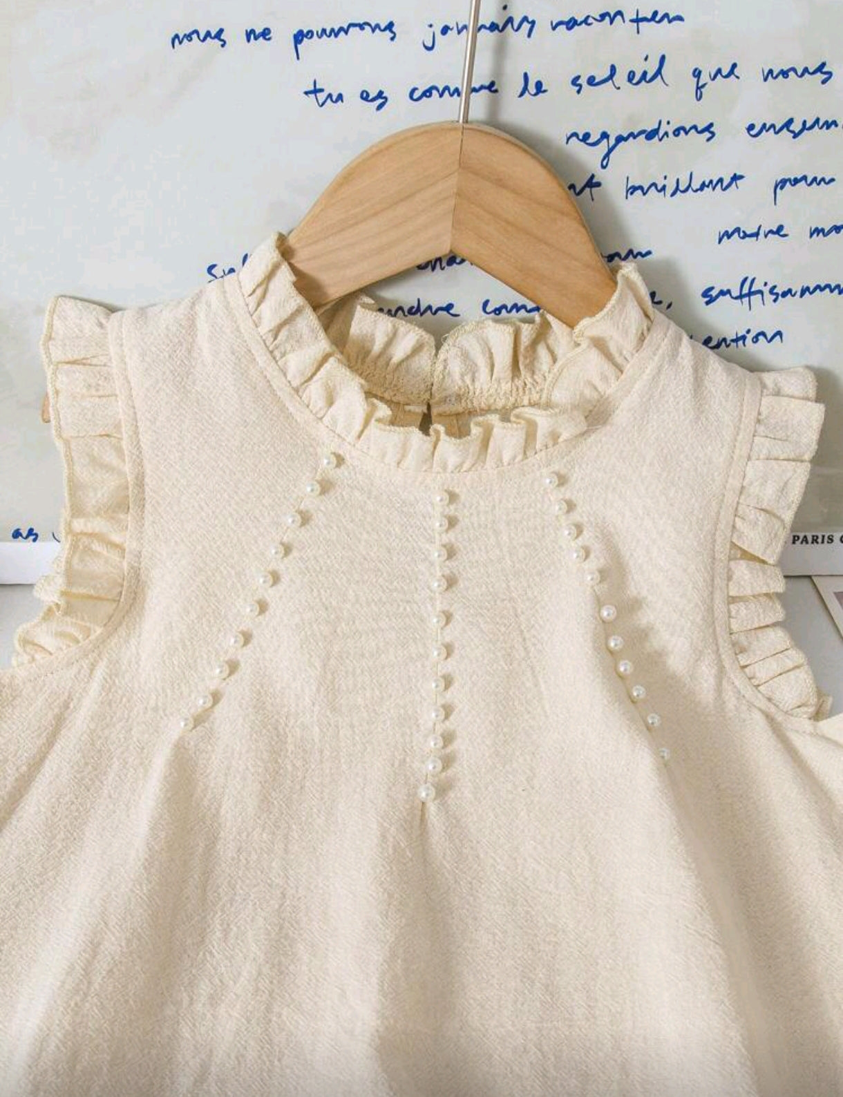 Vestido Chic con detalles en perlitas