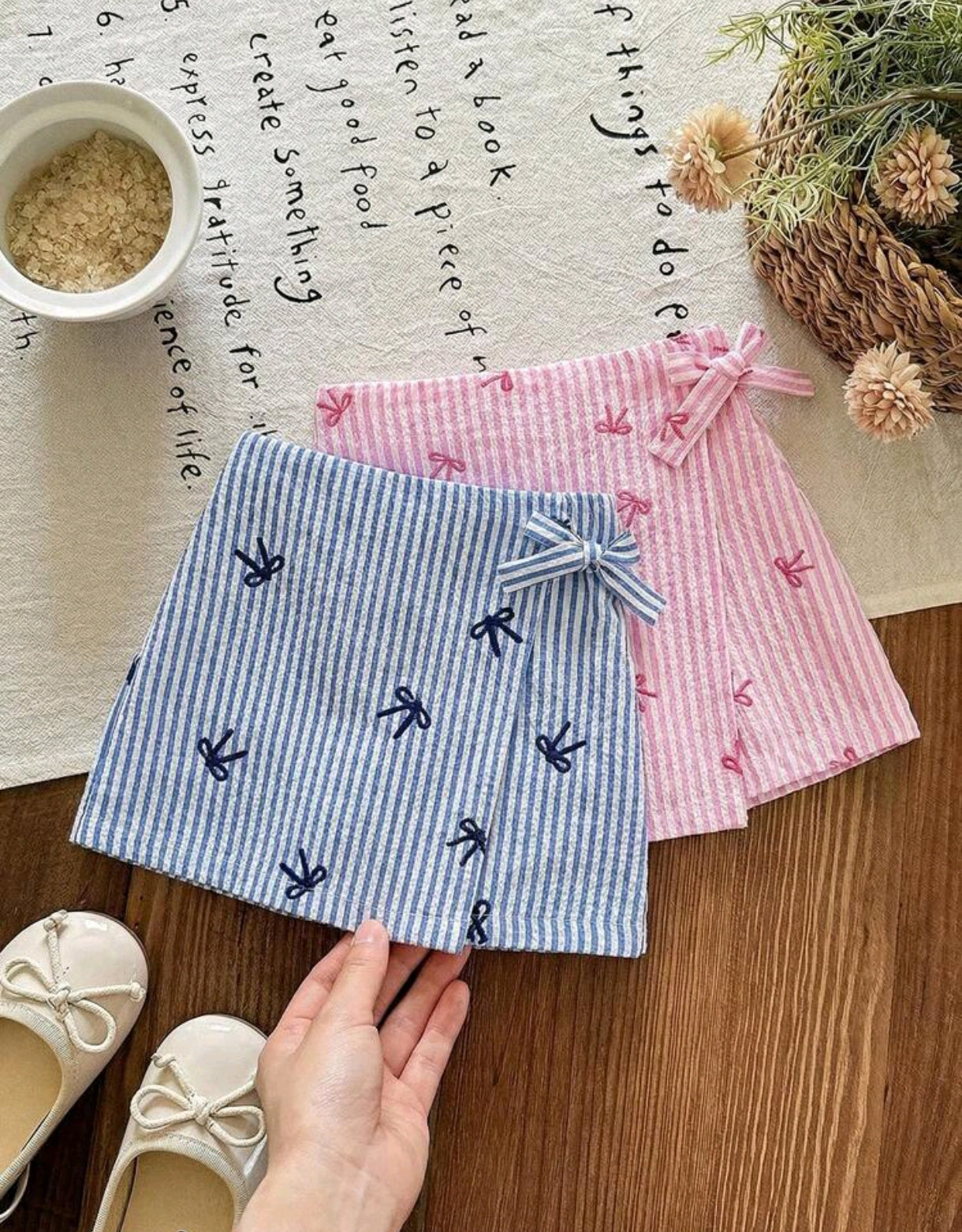 Short Pollera con diseño de moños