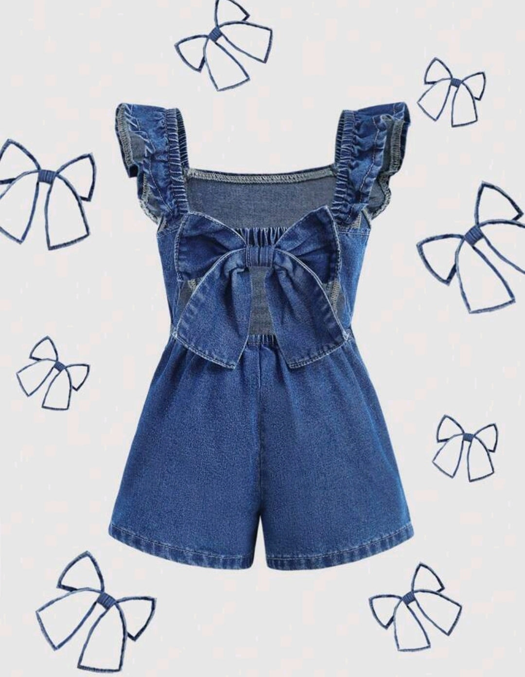Jardinera de jeans con espalda abierta y detalles en moño