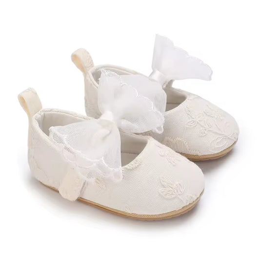 Acc. Zapatito de tela con suela engomada