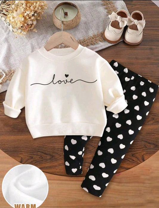 Mangas largas con pantalón estampado