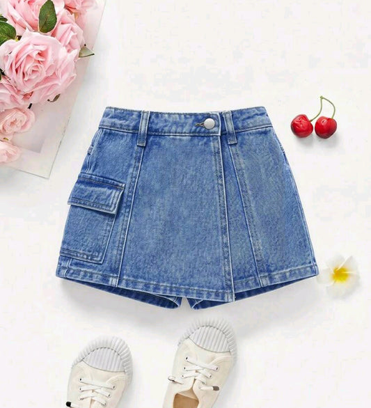 Short pollera con bolsillo lateral