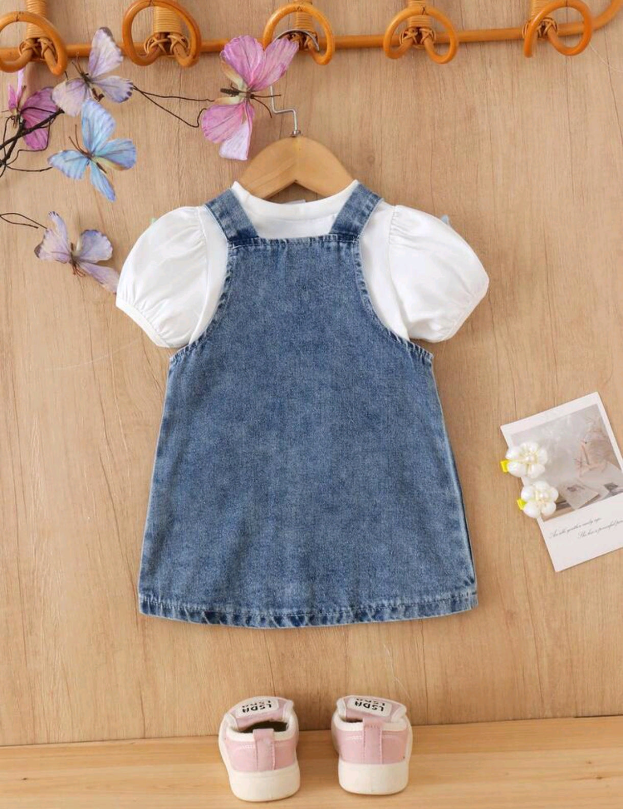 Blusita con mangas + Vestido de Jeans con detalles de mariposas