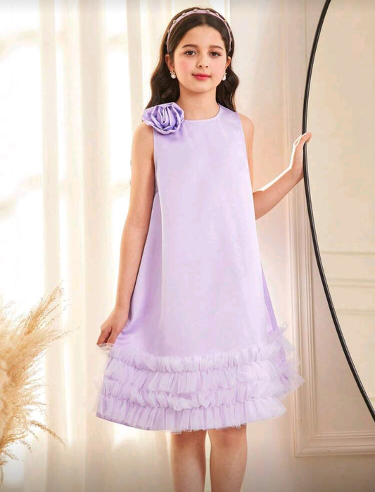 Vestido elegante lineal