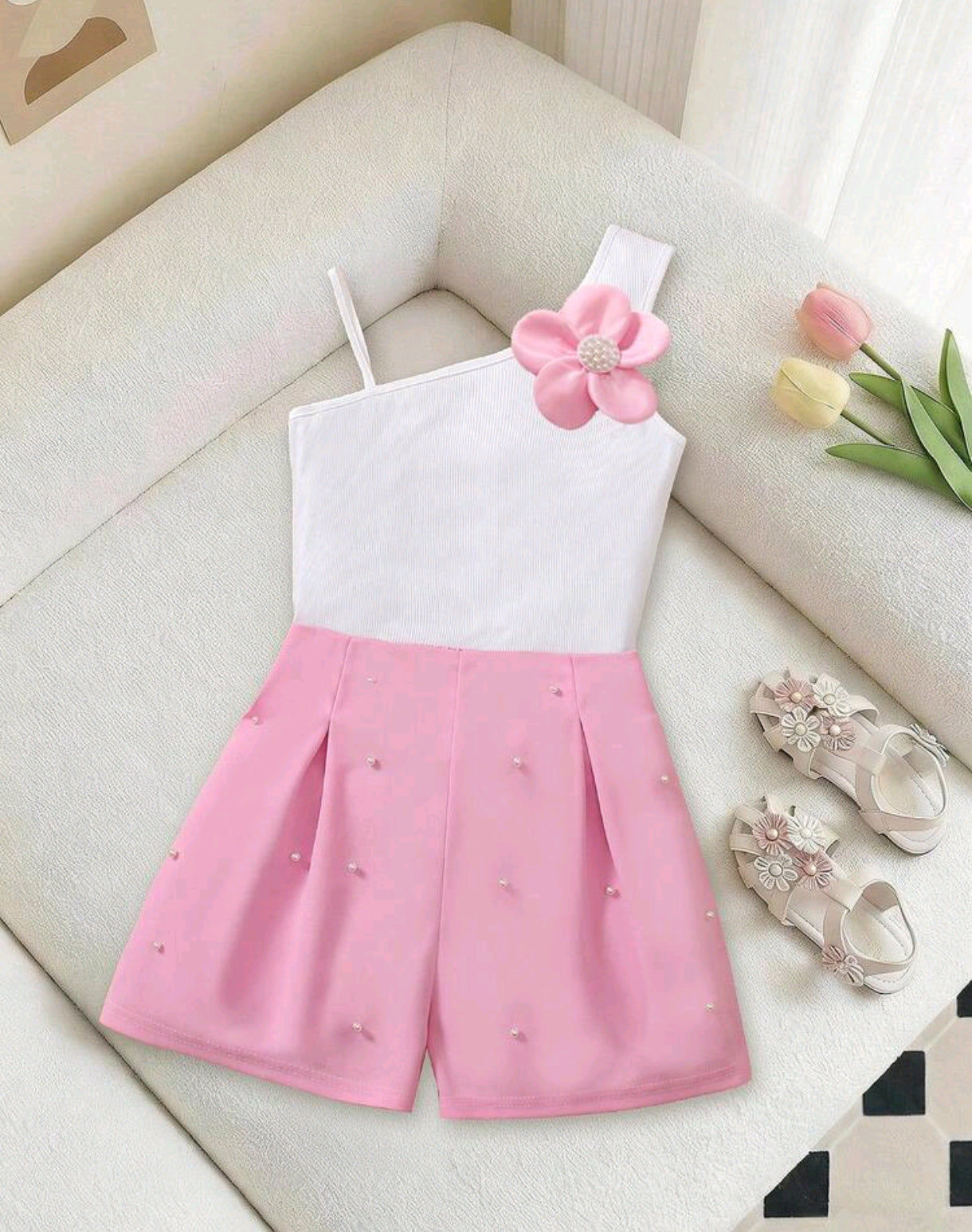 Blusa asimétrico + short con detalles en perlitas