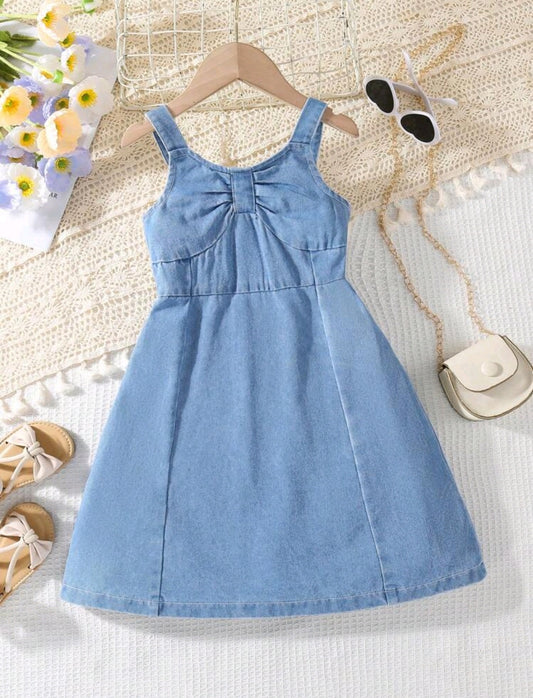 Vestido de jeans de tiritas