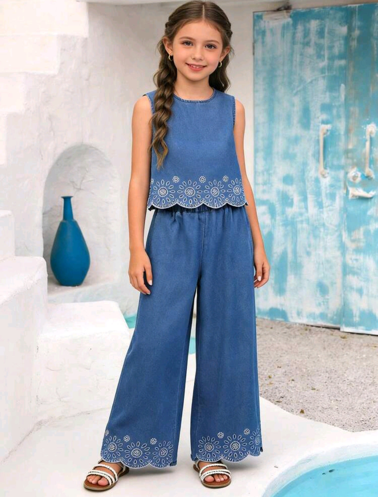 Blusa con bordados + pantalón