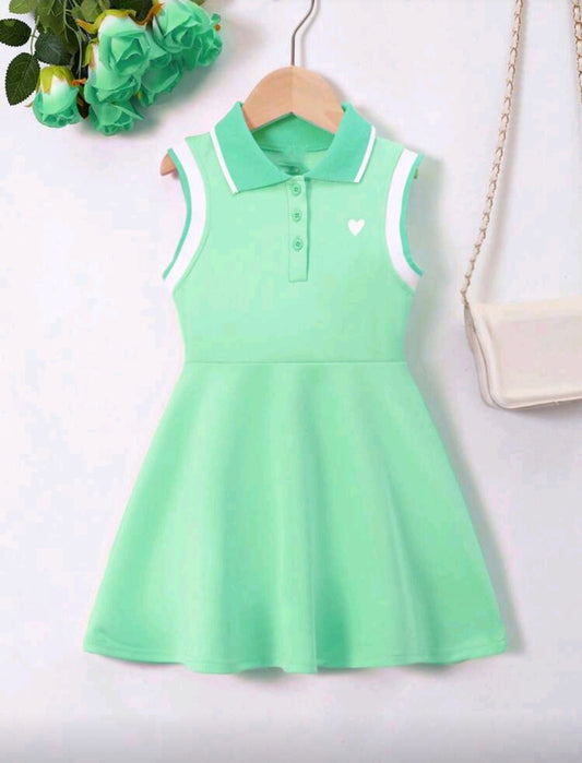 Vestido sin mangas tipo polo