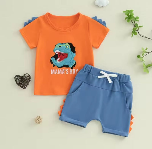 Remera con diseño de Dino + short