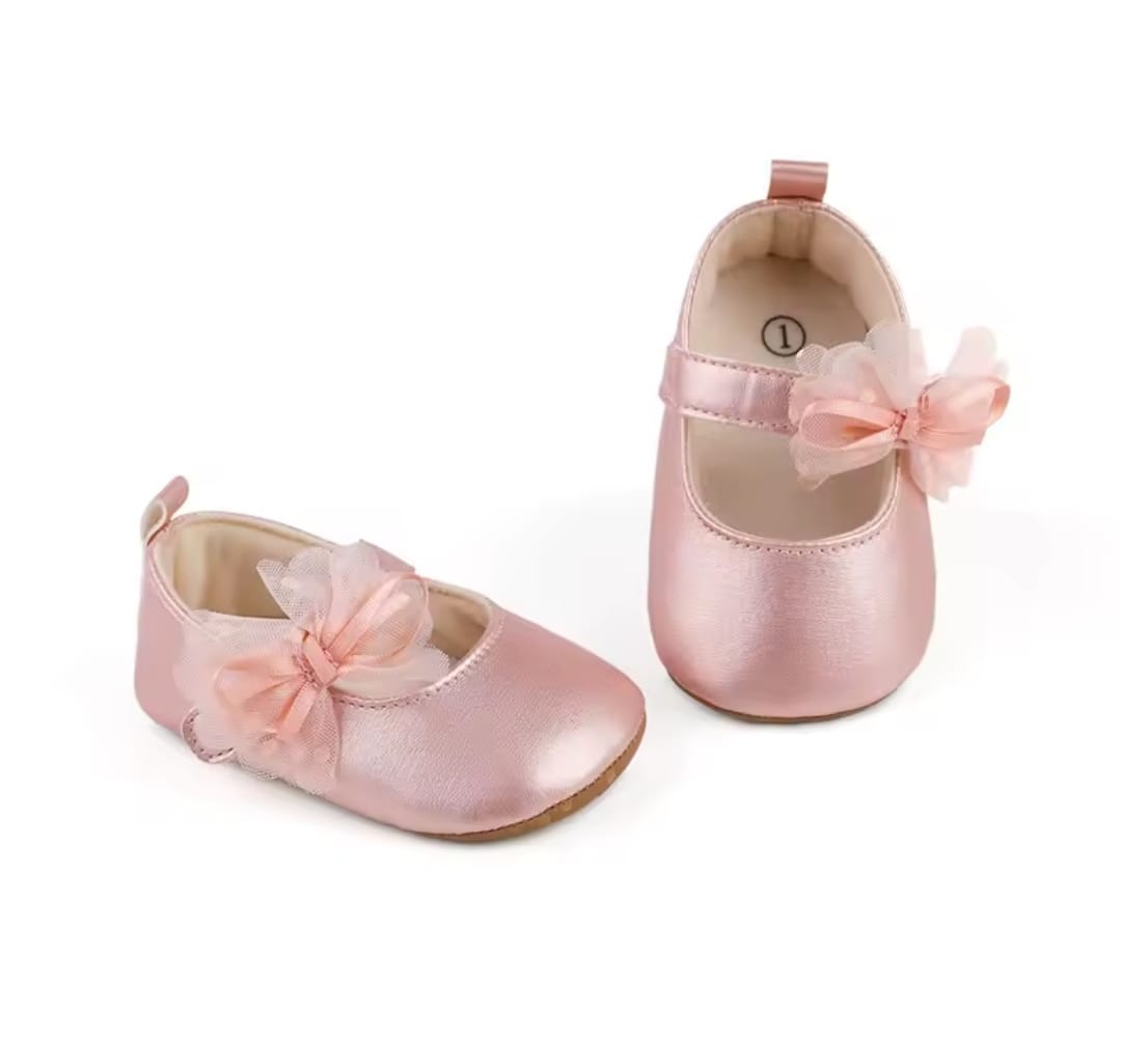 Acc. Zapatito suela blanda con moño