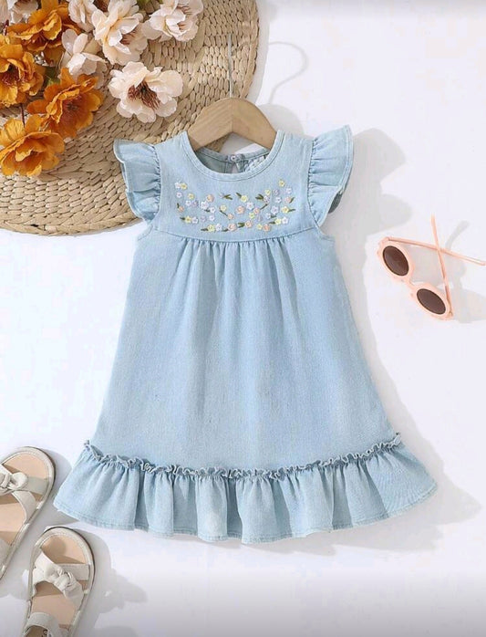 Vestido de jeans con bordados floral
