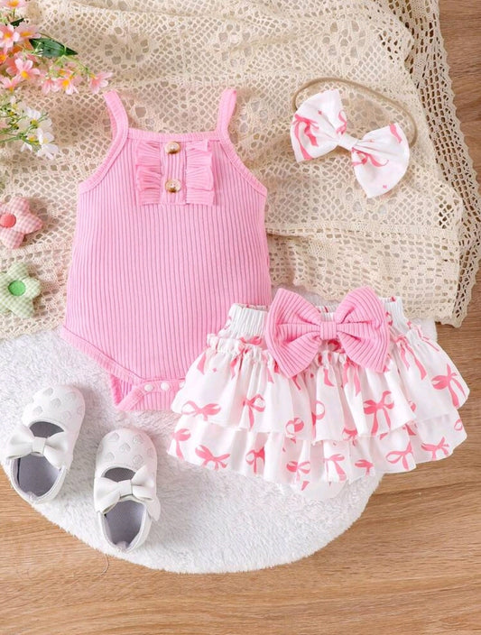 Body con tiritas + short pollera + diadema