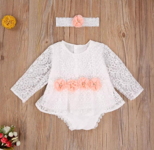 Body de renda y flores