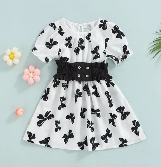 Vestido niña estampado con cinturón